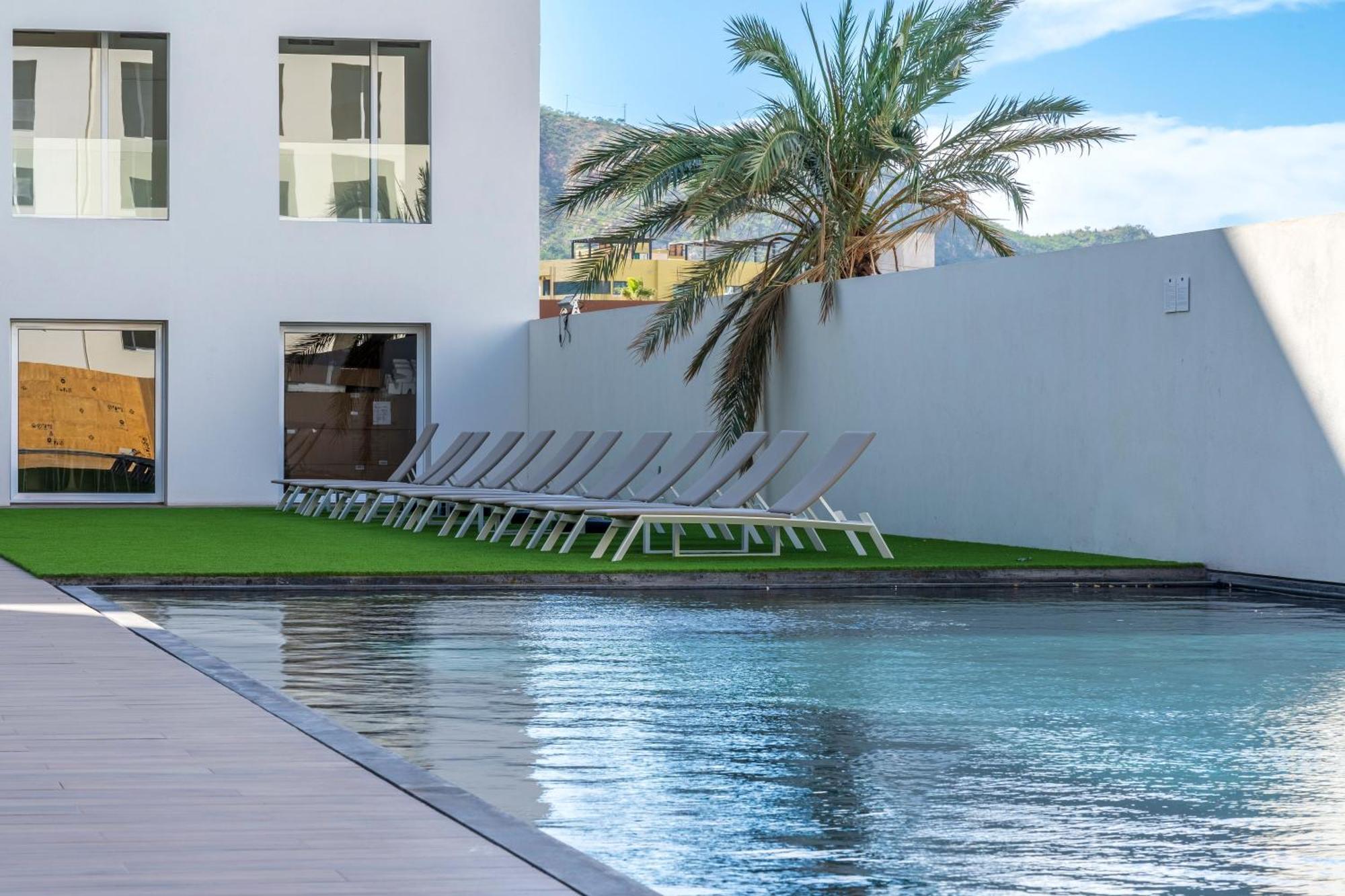 Luxury Apartment With Pool And Jacuzzi On Terrace In Medano 카보산루카스 외부 사진