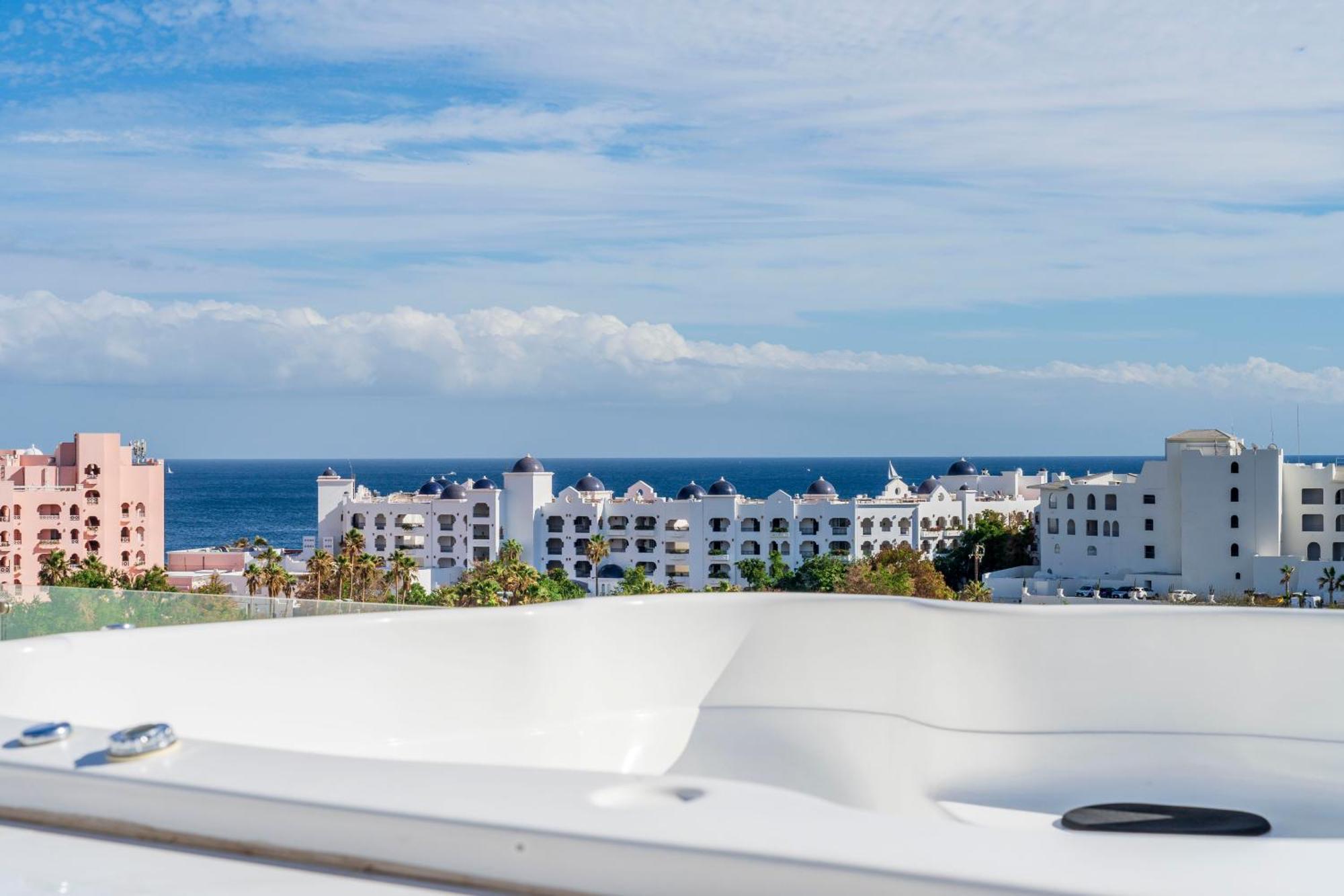 Luxury Apartment With Pool And Jacuzzi On Terrace In Medano 카보산루카스 외부 사진